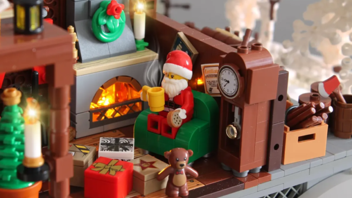 Rumours jingling about two Christmas GWP LEGO sets