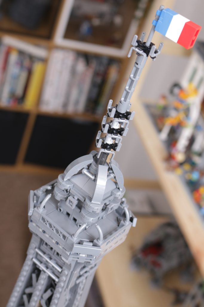 LEGO Icons 10307 Eiffel Tower review 50 683x1024