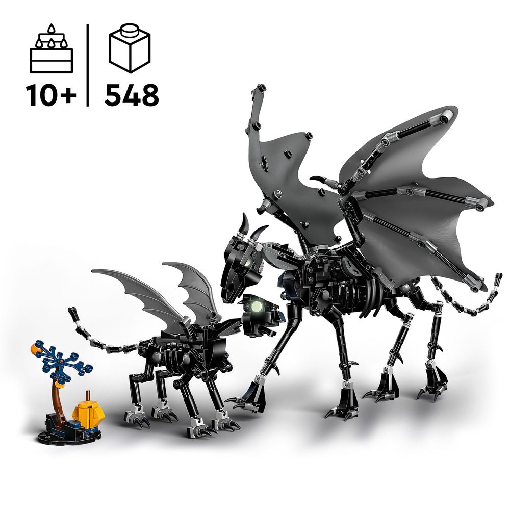 LEGO Harry Potter 76458 Thestral Family 6