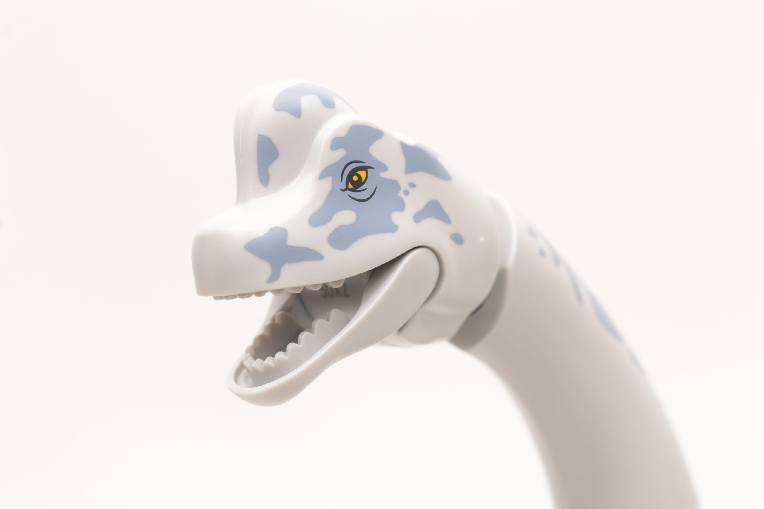 LEGO Jurassic Park 76960 Brachiosaurus Discovery review 9 scaled