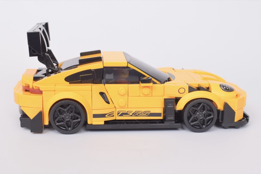 LEGO Speed Champions 77239 Porsche 911 GT3 RS Super Car review 6 1024x683