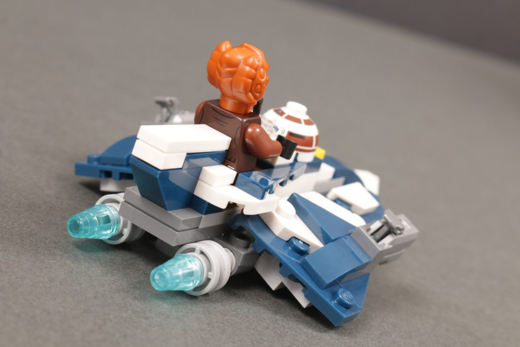 LEGO Star Wars 75400 Plo Koons Jedi Starfighter Microfighter review 4 1024x683