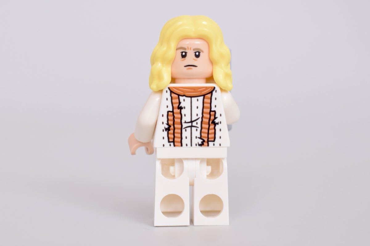 LEGO Harry Potter 76467 Luna Lovegoods House review 22 1200x800