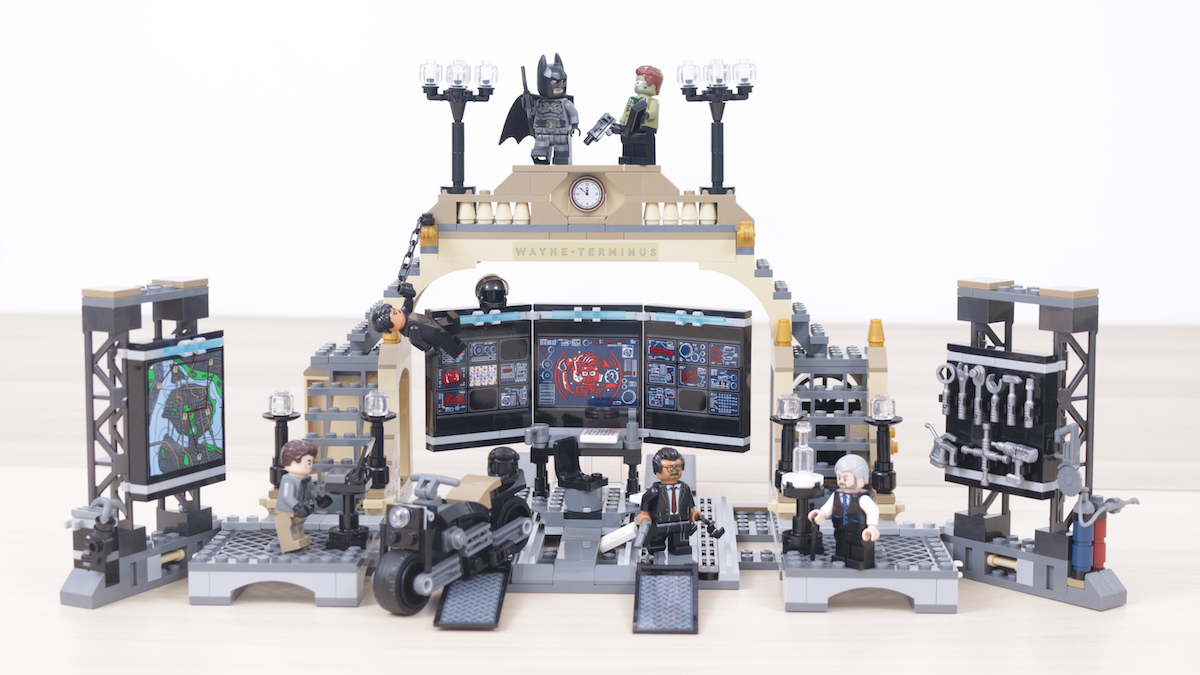 20% off LEGO 76183 Batcave: The Riddler Face-off at John Lewis