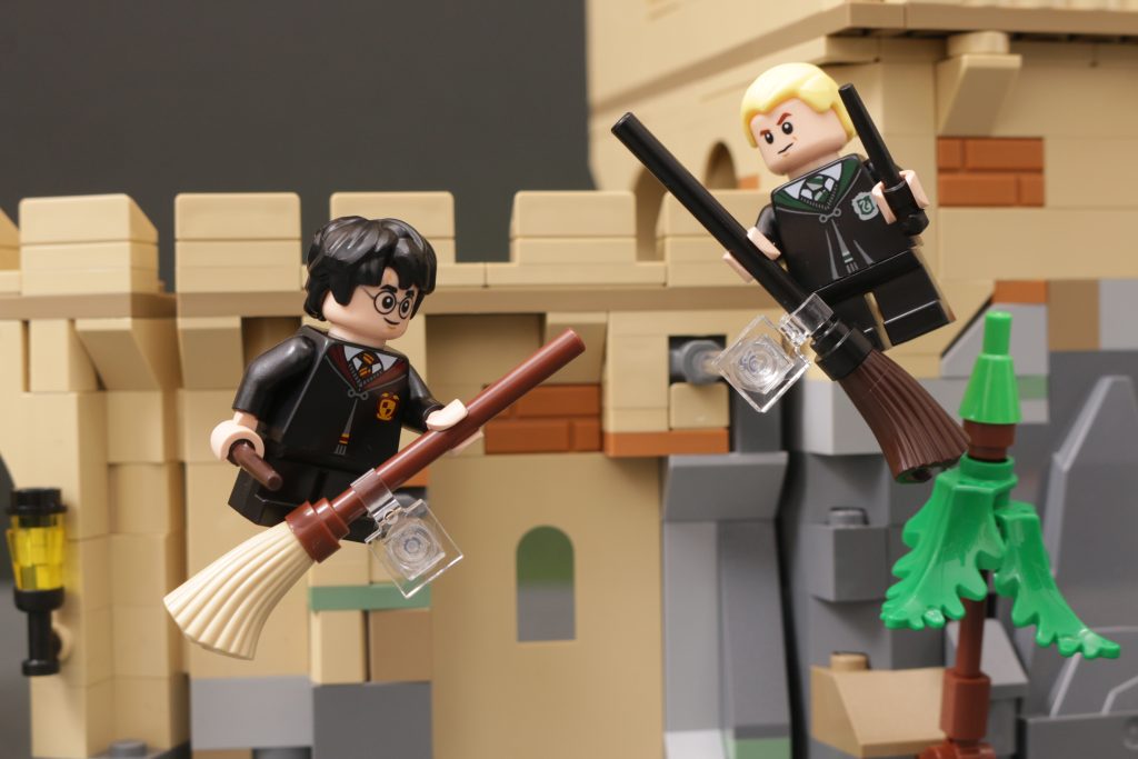 LEGO Harry Potter 76447 Hogwarts Castle Flying Lesson review 4 1024x683