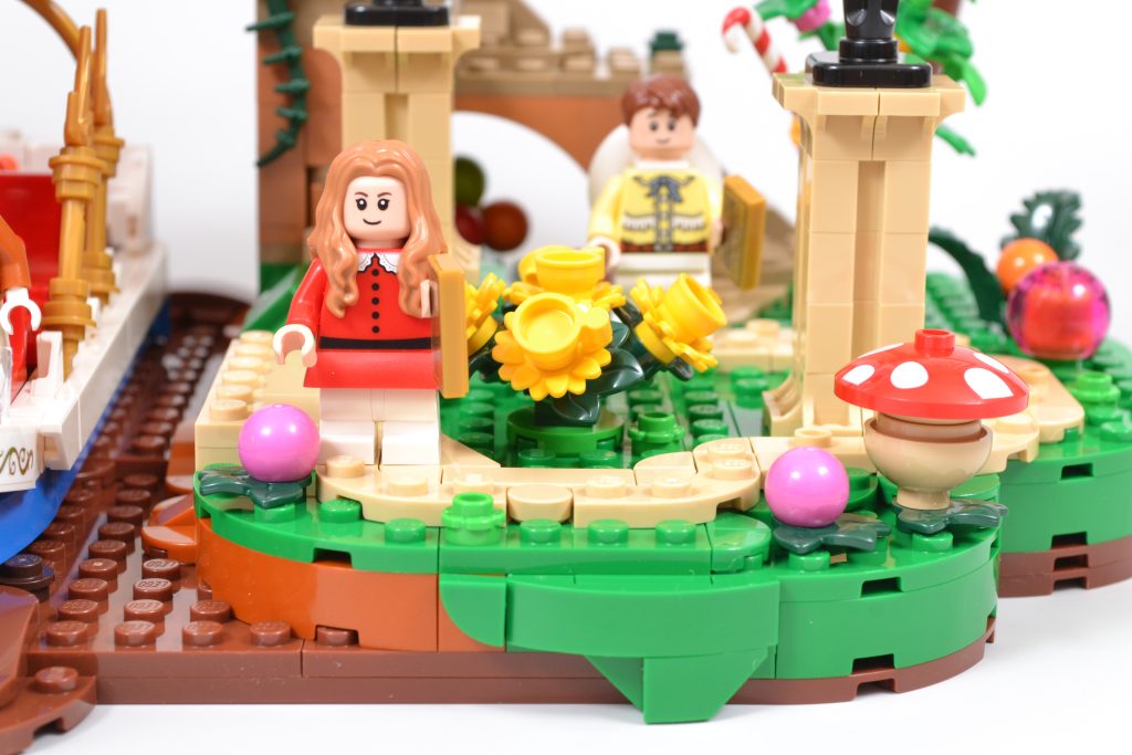 LEGO Ideas 21360 Willy Wonka the Chocolate Factory 44 1024x683
